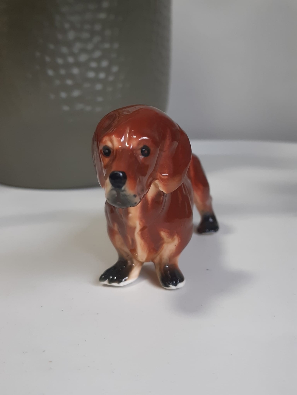 Brown Dachshund Ceramic Figurine - Pets Dog Decor - Picture 5 of 7